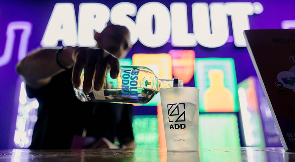 ABSOLUT ELEKTRON